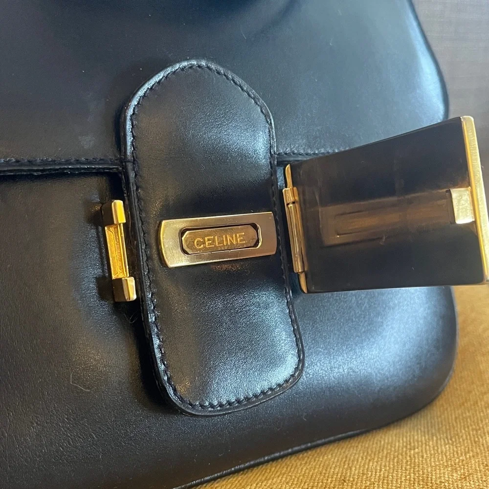 Vintage Celine Triomphe Flap Box Bag in Midnight gold hardware - Picture 6 of 16